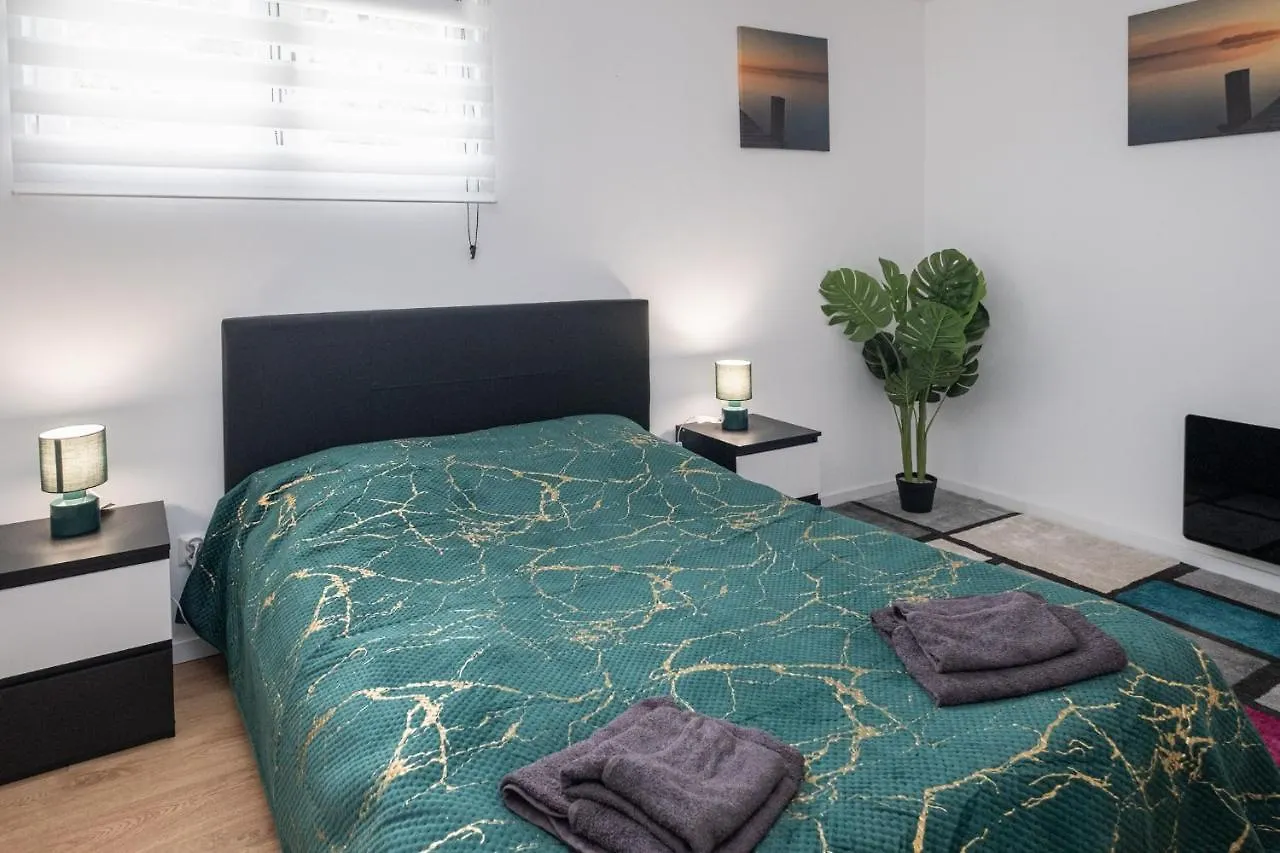 Villa Brelevenez 7 Chambres Spa Piscine Jardin Lannion