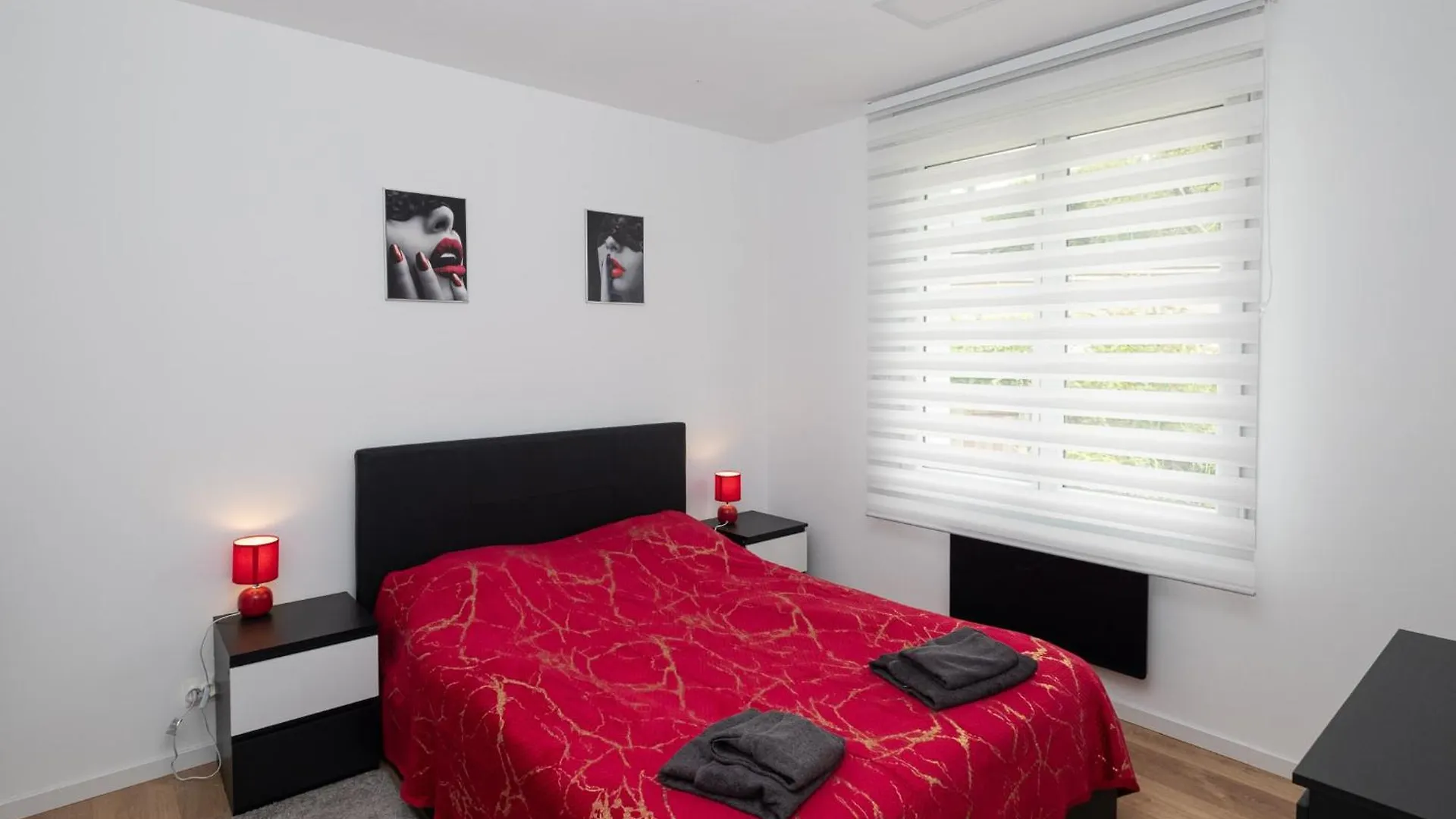 Villa Brelevenez 7 Chambres Spa Piscine Jardin Lannion